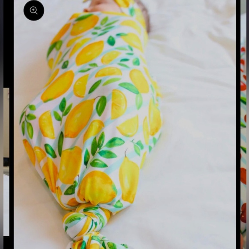 Baby swaddle by BABY RAE!Brand NEW- includes FREE baby beanie in the same print